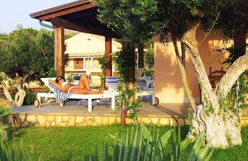 Custonaci Casa | Holiday Home Nicola Santoro