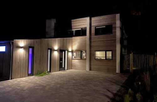 Nieuwvliet Casa | Holiday Home Nieuwvliet near Beach & Dunes