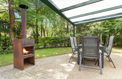Diessen Casa | Casa Vacacional en Brabant con Jardín y BBQ