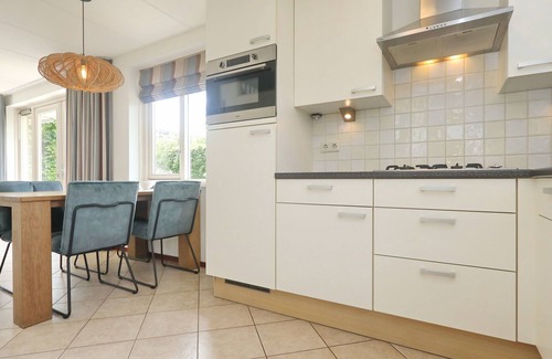 Municipality of Noordwijk Casa | Casa Vacacional en Noordwijk con Jardín Soleado