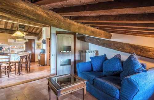Belforte Casa | Holiday Home 'Nonna Gio'' with Private Garden