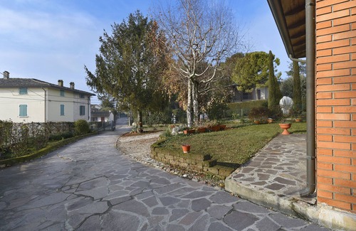 Castellaro Lagusello Casa | Casa de vacaciones "Nonna Rina" con terraza relajante en un hermoso paisaje