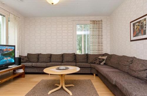 Sotkamo Casa | Holiday Home Nuottiniemi 7 by Interhome