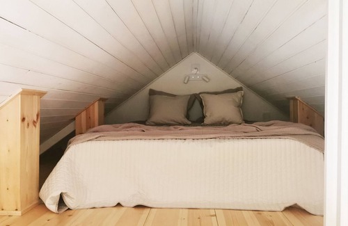 Ytterbystrand Casa | Holiday home on Resarö near the sea | SE13008