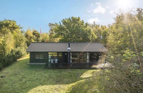 Lyngsa Casa | Holiday Home Østmar - 1-2km from the sea by Interhome