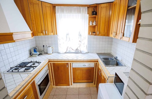 Marindol Casa | Casa vacacional con vista al río Kolpa