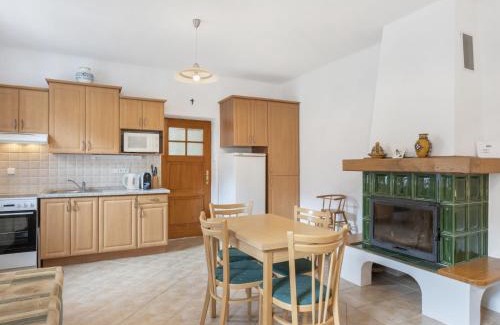 Bechyne Casa | Holiday Home Parkany 1 by Interhome