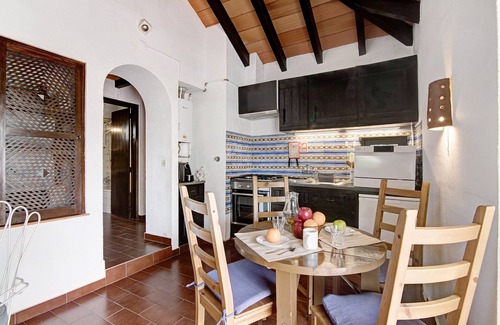 Santa Luzia Casa | Casa de vacaciones 'Pedras Del Rei I' con piscina compartida, Wi-Fi y aire acondicionado