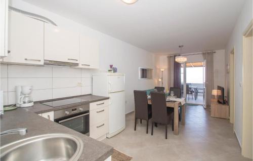 Orebic Casa | Holiday Home Peljesac-Dingac-Potocine With Outdoor Pool