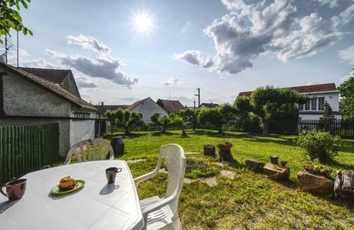 Praskolesy Casa | Holiday Home Praskolesy by Interhome