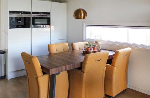 Gasthuis Casa | Holiday Home Ravenbosch- 5p by Interhome