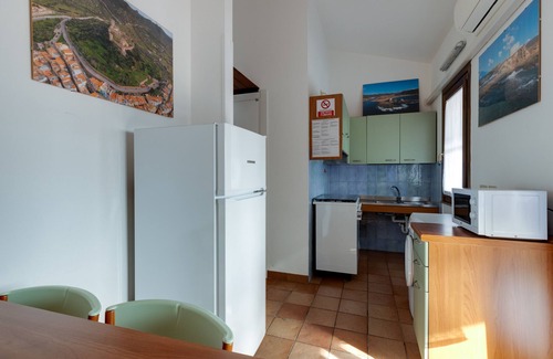 Bosa Marina Casa | Casa de vacaciones 'Residenza Solemar - App 11' con vistas al mar