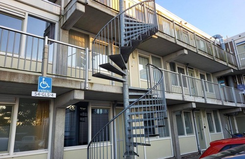 Burgerbrug Apartamento | Holiday home Residenz Polderblick 16 in Burgerbrug. Suitable for 4 people, 2 bedrooms.