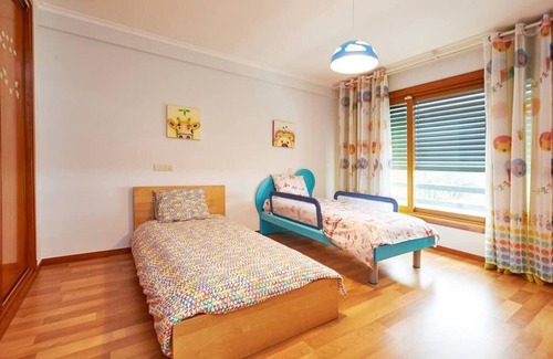 Magoito Casa | Holiday home Ribeira Haus