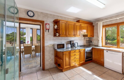 Muro Casa | Holiday Home 'Sa Pedrera' with Mountain View, Wi-Fi and Air Conditioning