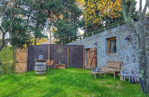 Toulon Casa | Casa de vacaciones 'Samadhi' con vistas a la montaña, Wi-Fi y aire acondicionado