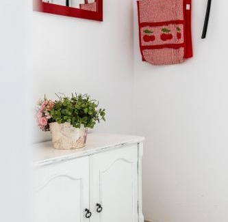 Cove Osibova (Milna) Casa | Holiday Home Sarbunara