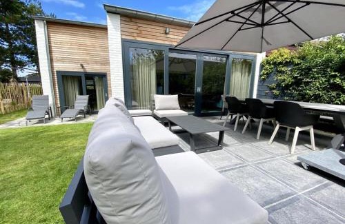 Nieuwvliet Complejo | Holiday Home Seascape Wellness Nieuwvliet-Bad by Interhome
