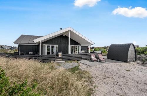Bjerregard Strand Casa | Holiday Home Sibyll - from the sea by Interhome