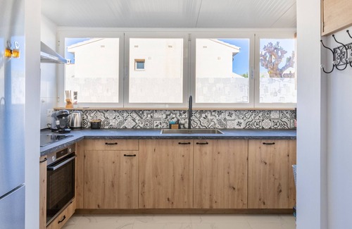 Coveta Fuma Casa | Casa de vacaciones 'Sol Y Sombra' con piscina compartida, Wi-Fi y aire acondicionado