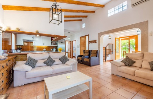 Alaro Casa | Casa 'Son Sant Joan' con piscina privada, Wi-Fi y aire acondicionado