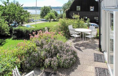 Vikbolandet Casa | Holiday Home Stegeborg Sjöstugan by Interhome