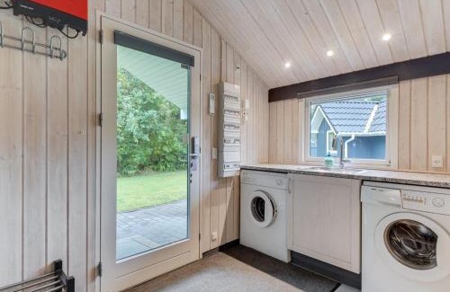 Jegum Casa | Holiday Home Stillfrieda - 12km from the sea by Interhome