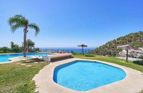 Almunecar Casa | Casa de vacaciones "Increíbles vistas al mar y al jardín" con piscina y Wi-Fi