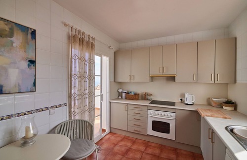 Frigiliana Casa | Casa Vacacional "Impresionante Villa con Piscina Privada", Vistas al Mar y Wi-Fi