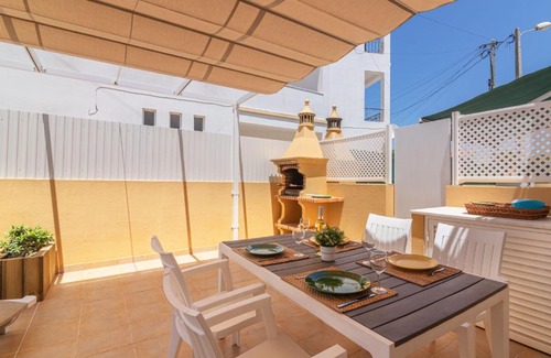 Pera Casa | Holiday Home Sunny Home by Interhome