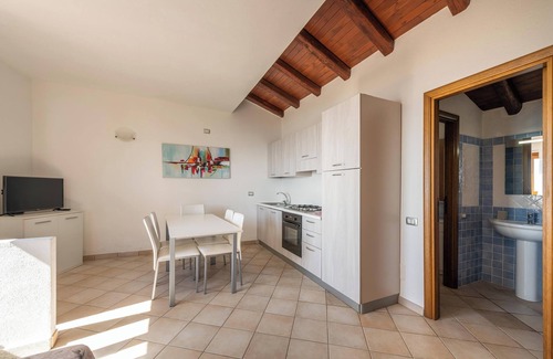 Costa Rei Casa | Casa de vacaciones 'Susy N5' con vistas al mar, piscina compartida y aire acondicionado
