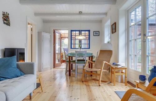 Tisvildeleje Casa | Holiday Home Tabetha - 25m from the sea by Interhome