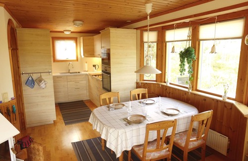 Tived Casa | Holiday home Tived - directly on lake, sauna, boat, hot tub
