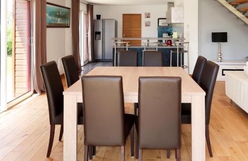 Trevignon Casa | Holiday Home Ty Annik by Interhome