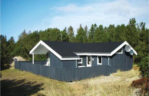 Skiveren Casa | Holiday Home Uranusvej Ii