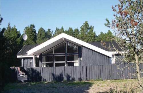 Skiveren Casa | Holiday Home Uranusvej Ii