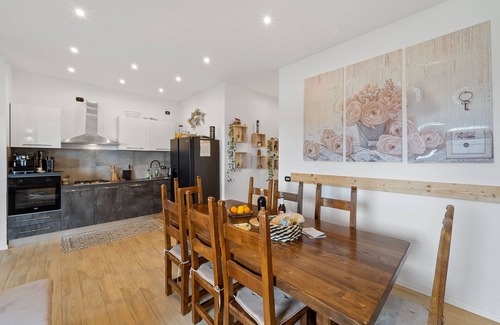 Sarroch Casa | Casa de vacaciones 'Villa Matteo' con vistas al mar, Wi-Fi y aire acondicionado