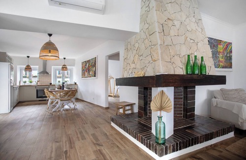 Cartaxo Casa | Casa de vacaciones 'Vila River Sublime' con piscina privada, Wi-Fi y aire acondicionado