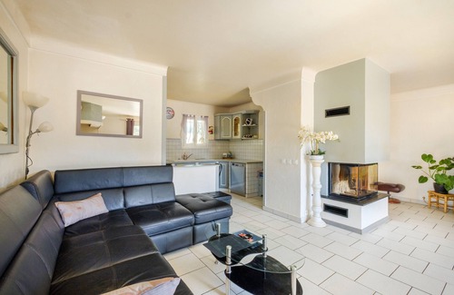 Le Tignet Villa | Casa de vacaciones 'Villa 6 Pers Avec Piscine' con piscina privada, Wi-Fi y aire acondicionado