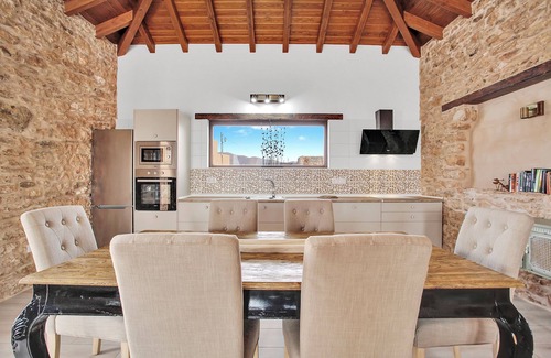 Tiscamanita Villa | Casa de vacaciones Villa Rural Sajoná con vistas al mar, piscina y Wi-Fi