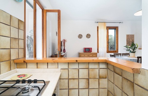 Orosei Casa | Casa de vacaciones 'Villa Francesco P Terra' con terraza privada y jardín privado