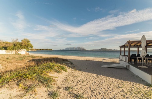 Pittulongu Casa | Casa de vacaciones "Villa Rosa sul Mare" con vistas al mar, terrazas y Wi-Fi