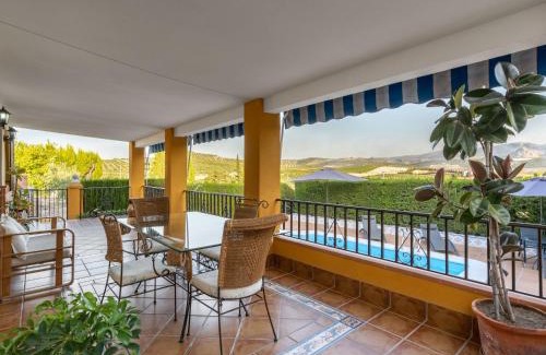 Baena Casa | Holiday Home Villa San Vicente by Interhome