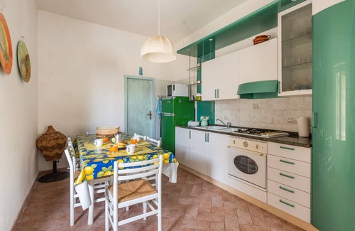 S'Archittu Casa | Casa de vacaciones 'Villetta Al Mare - S'archittu' con jardín privado, Wi-Fi y aire acondicionado