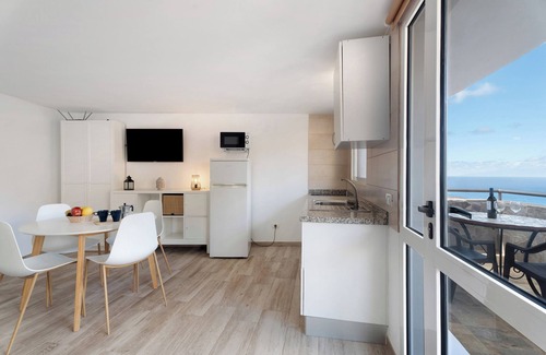 Alojera Casa | Casa de vacaciones 'VV La Era' con vistas al mar, Wi-Fi y aire acondicionado