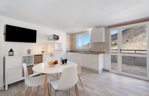 Alojera Casa | Casa de vacaciones 'VV La Era' con vistas al mar, Wi-Fi y aire acondicionado