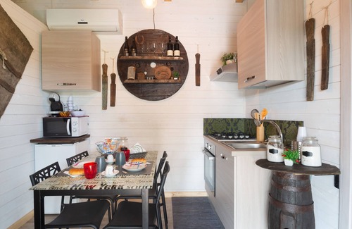Piedimonte Etneo Casa | Casa de vacaciones con Wi-Fi, aire acondicionado, jardín y bañera de hidromasaje