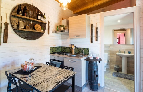 Piedimonte Etneo Casa | Casa de vacaciones con Wi-Fi, aire acondicionado, jardín y bañera de hidromasaje