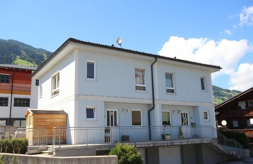 Fuegenberg Casa | Holiday Home Wetscher