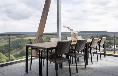 Winterberg Casa | Casa de vacaciones 'Winterberg D4' con vistas a la montaña, terraza compartida y Wi-Fi